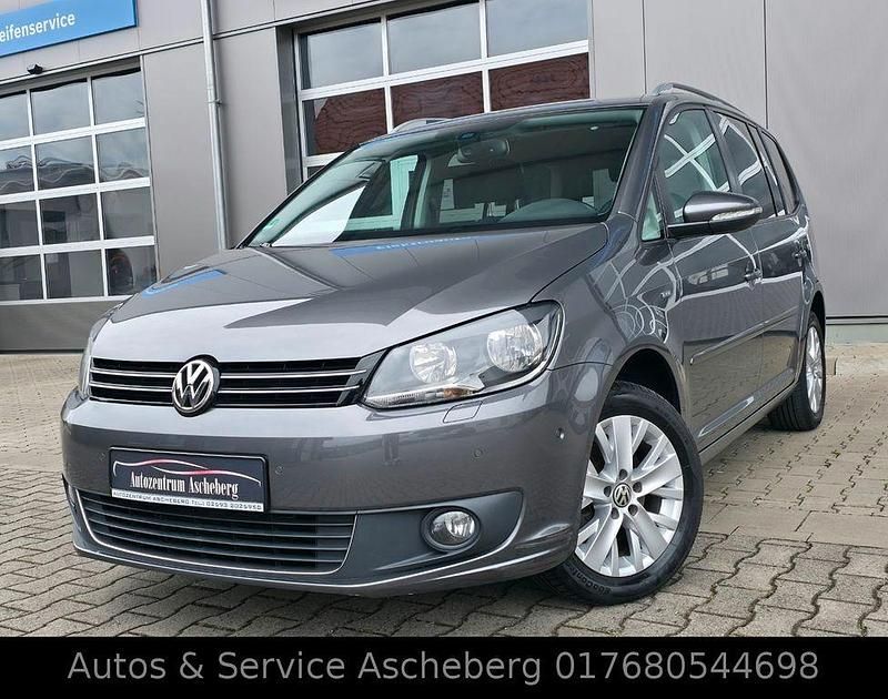 Grau Gebraucht 2013 VW Touran Life Van / Kleinbus | 9.490 € (Fairer Preis) - Bild 1/4