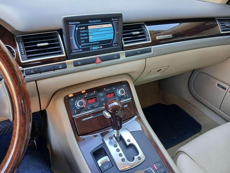 Gebraucht Audi A8L 349 PS (256 kW) 2007 Grau Limousine