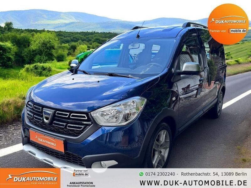Blau Gebraucht 2020 Dacia Dokker Stepway Van | 16.990 € (Fairer Preis) - Bild 1/4
