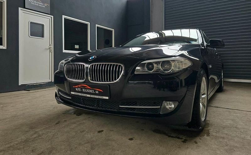 Gebraucht BMW 528 258 PS (189 kW) 2011 Schwarz Limousine