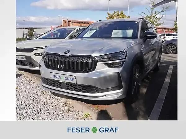 Brillant silber Neu 2025 Skoda Kodiaq SUV | 54.500 € (Etwas zu teuer) - Bild 1/4