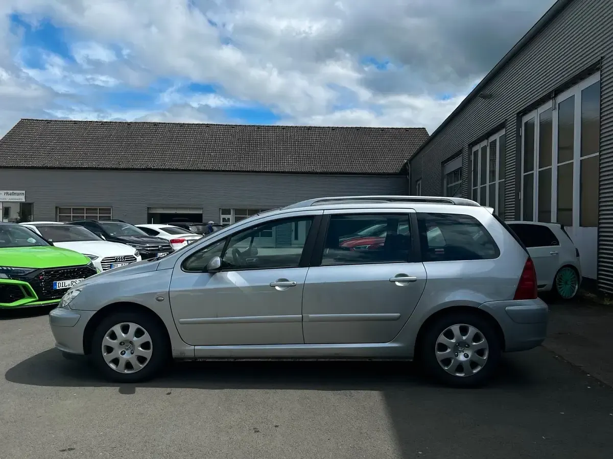 Gebraucht Peugeot 307 109 PS (80 kW) 2002 Silber Kombi