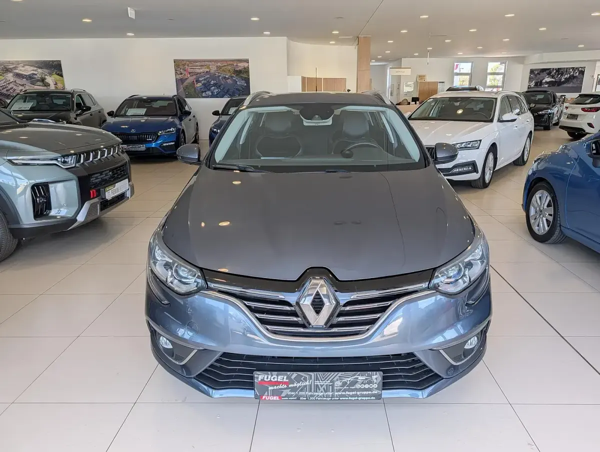 Używany Renault Mégane III 132 KM (97 kW) 2016 Szary Kombi