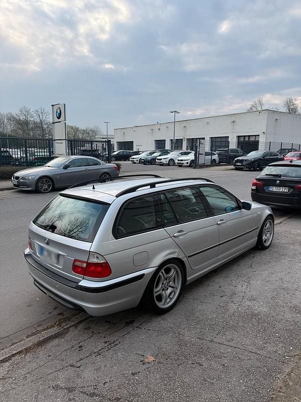Gebraucht BMW 320 M Sport 150 PS (110 kW) 2003 Silber Kombi