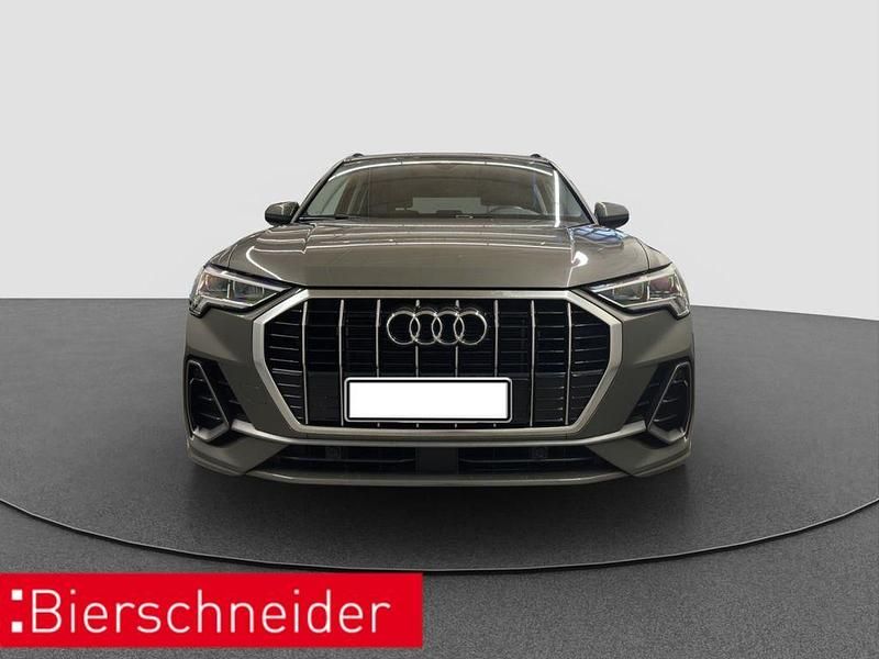Gebraucht Audi Q3 Performance 150 PS (110 kW) 2023 Grau SUV