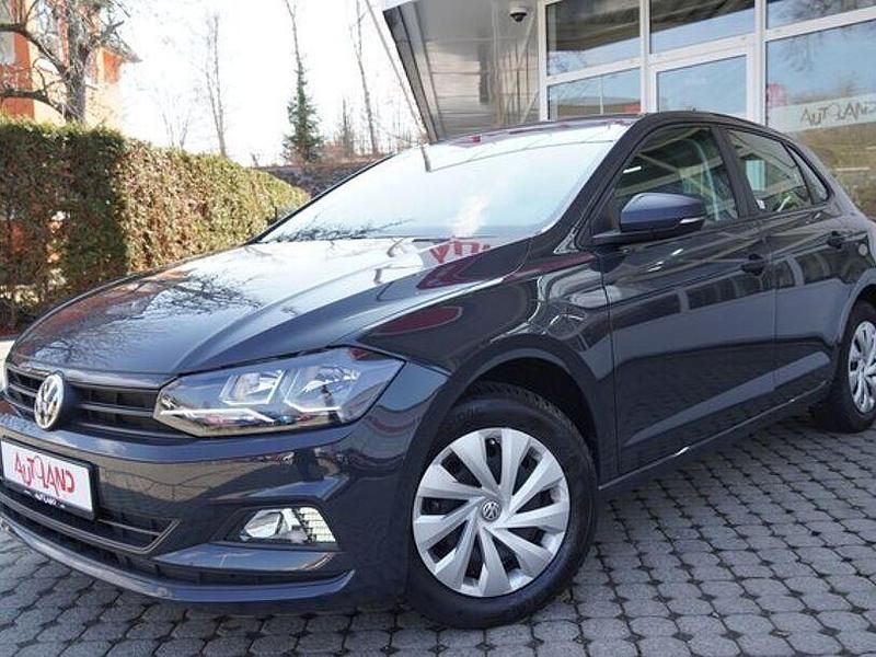 Gebraucht VW Polo 65 PS (47 kW) 2019 Grau Kleinwagen