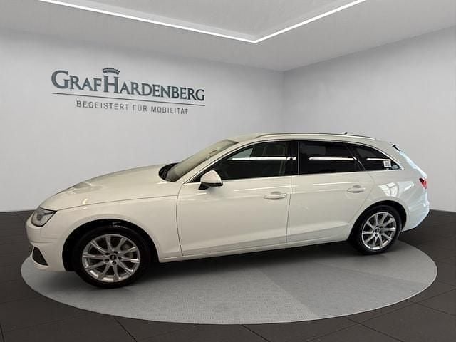 Gebraucht Audi A4 Design 204 PS (150 kW) 2022 Ibisweiß Kombi