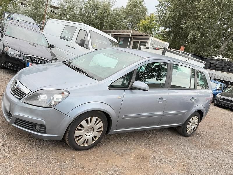 Gebraucht Opel Zafira 150 PS (110 kW) 2007 Grau Van / Kleinbus
