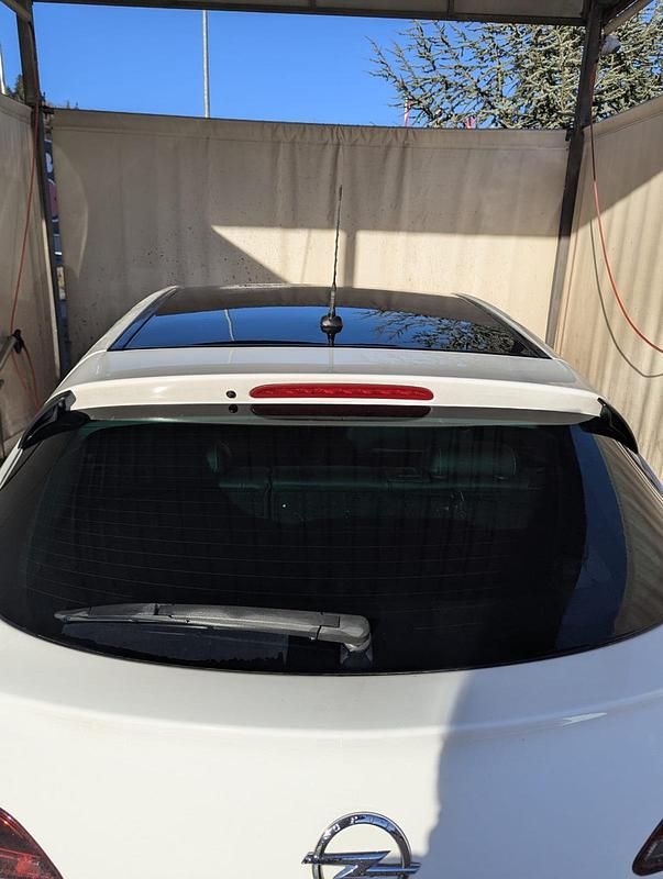 Gebraucht Opel Astra GTC S 136 PS (100 kW) 2016 Weiß Coupé