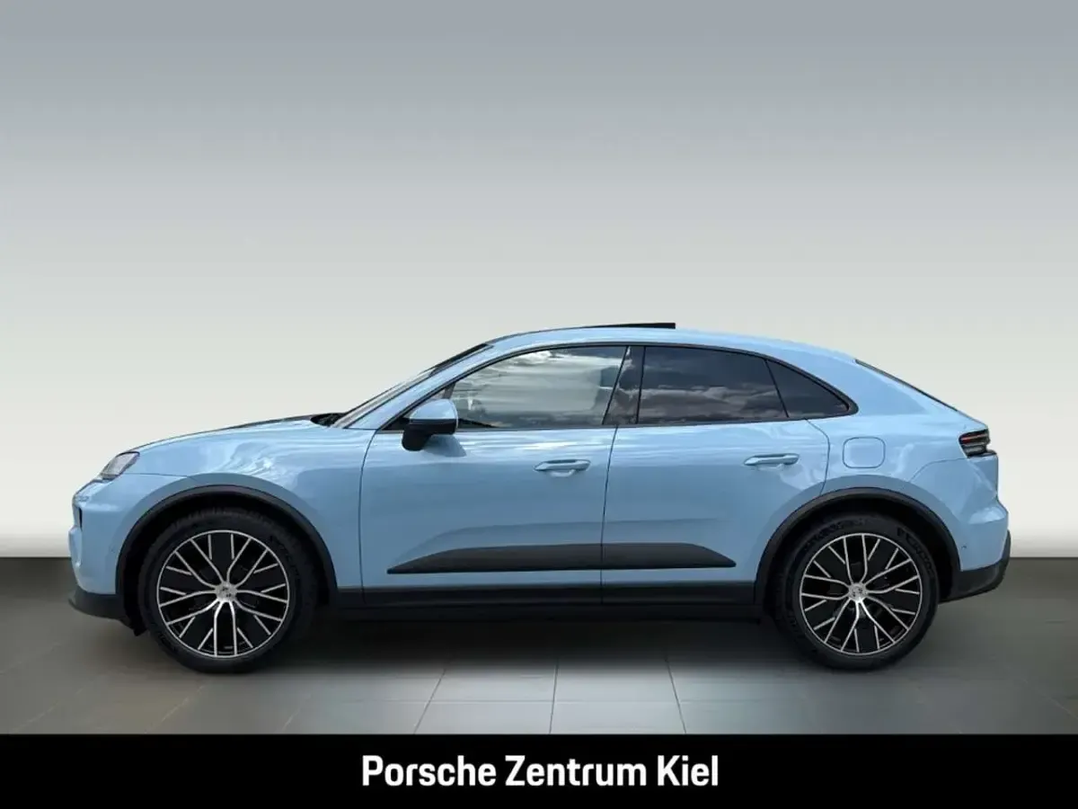 Gebraucht Porsche Macan 264 kW (360 PS) 2025 Frozenbluemetallic SUV