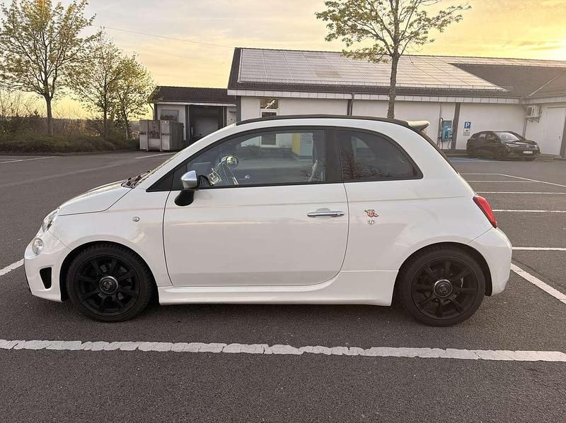 Gebraucht Abarth 595C Turismo 165 PS (121 kW) 2016 Weiß Cabrio