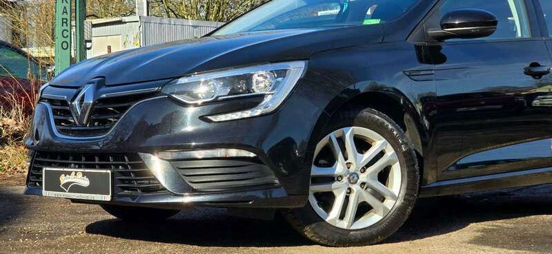 Schwarz Gebraucht 2017 Renault Mégane IV Kleinwagen | 9.999 € (Superpreis) - Bild 1/4