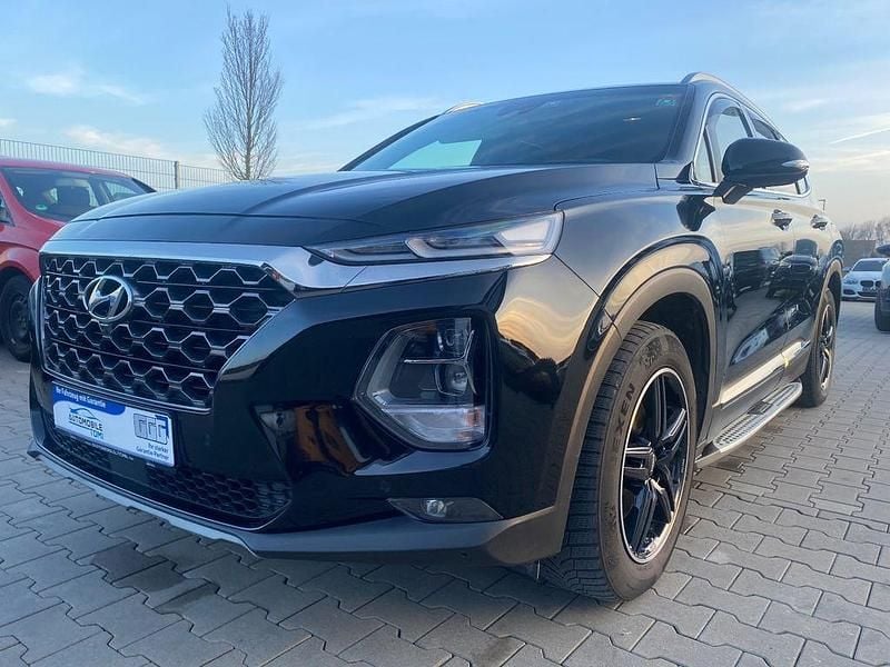 Schwarz Gebraucht 2020 Hyundai Santa Fe Premium SUV | 21.999 € (Superpreis) - Bild 1/4