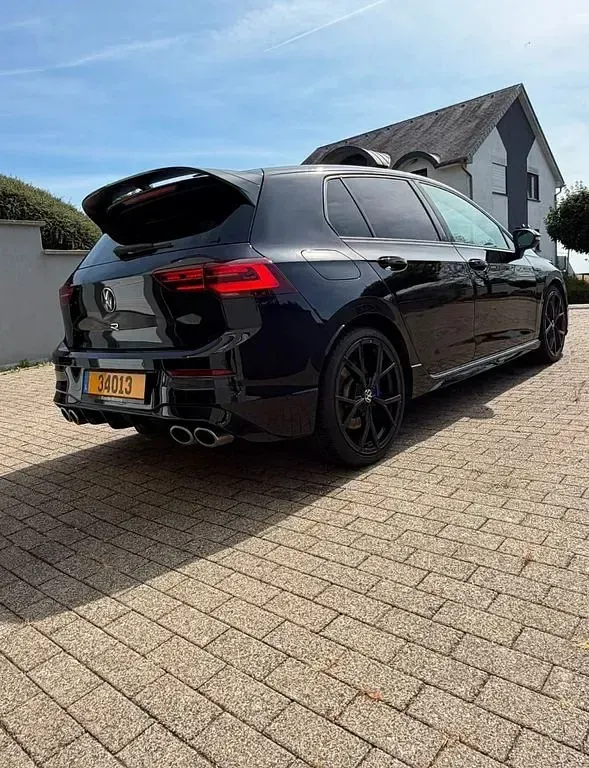 Gebraucht VW Golf VIII 320 PS (235 kW) 2022 Schwarz Limousine