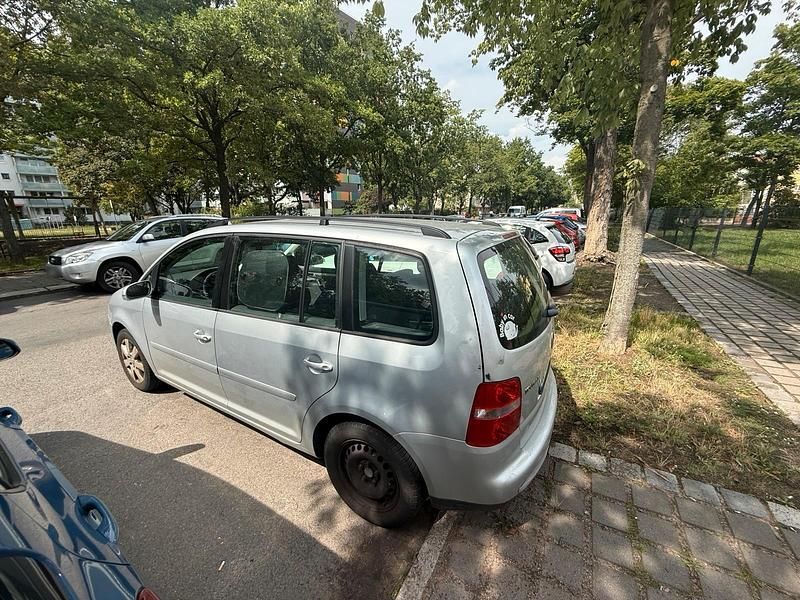 Gebraucht VW Touran 116 PS (85 kW) 2004 Grau Van / Kleinbus