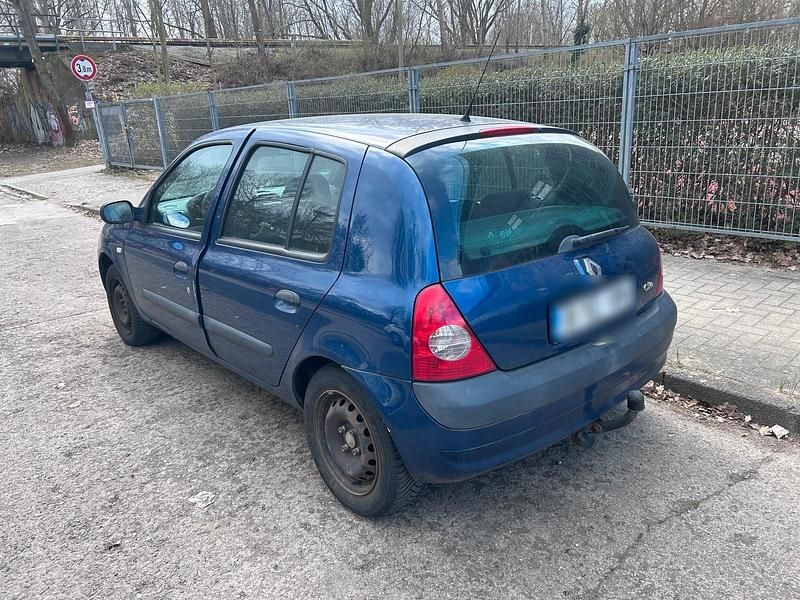 Gebraucht Renault Clio II 60 PS (44 kW) 2003 Blau Kleinwagen