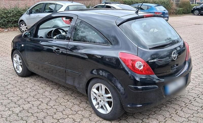 Second-hand Opel Corsa 80 CP (58 kW) 2007 Negru Hatchback