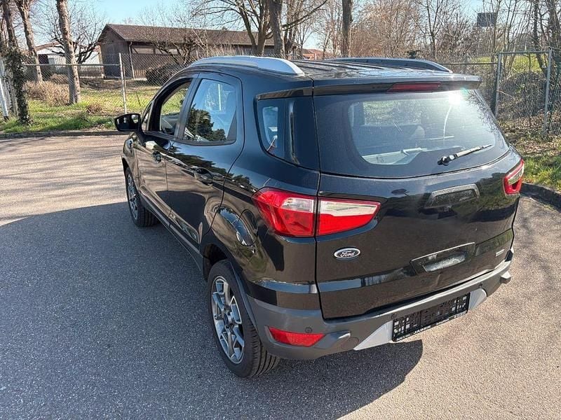 Gebraucht Ford Ecosport Titanium 125 PS (91 kW) 2015 Schwarz SUV