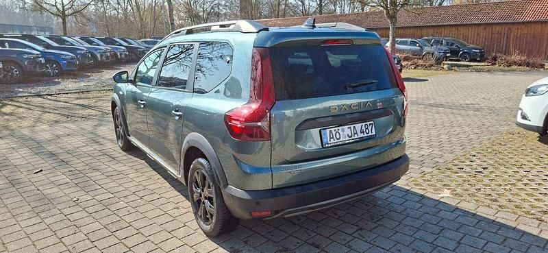 Gebraucht Dacia Jogger Extreme 141 PS (103 kW) 2023 Grün Van / Kleinbus