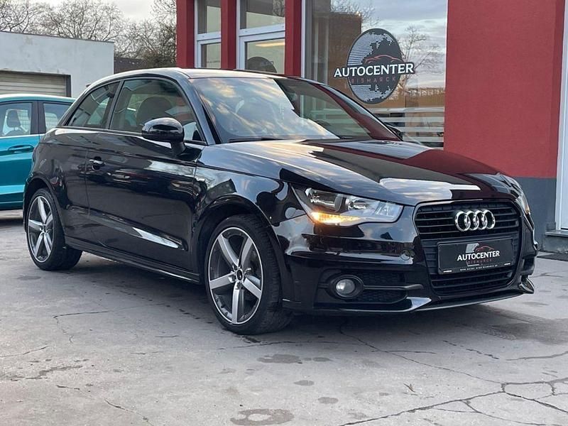 Gebraucht Audi A1 Attraction 86 PS (63 kW) 2013 Schwarz Kleinwagen