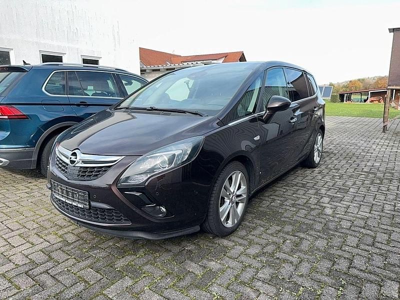 Braun Gebraucht 2012 Opel Zafira Tourer Innovation Van / Kleinbus | 3.999 € (Superpreis) - Bild 1/4