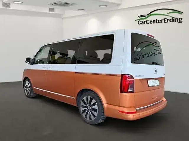 Usado VW Multivan Generation Six 146 HP (107 kW) 2020 Laranja Monovolume