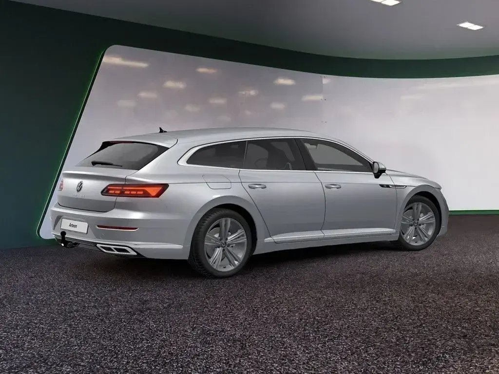 Usata VW Arteon R-line 200 CV (147 kW) 2023 Argento Station wagon