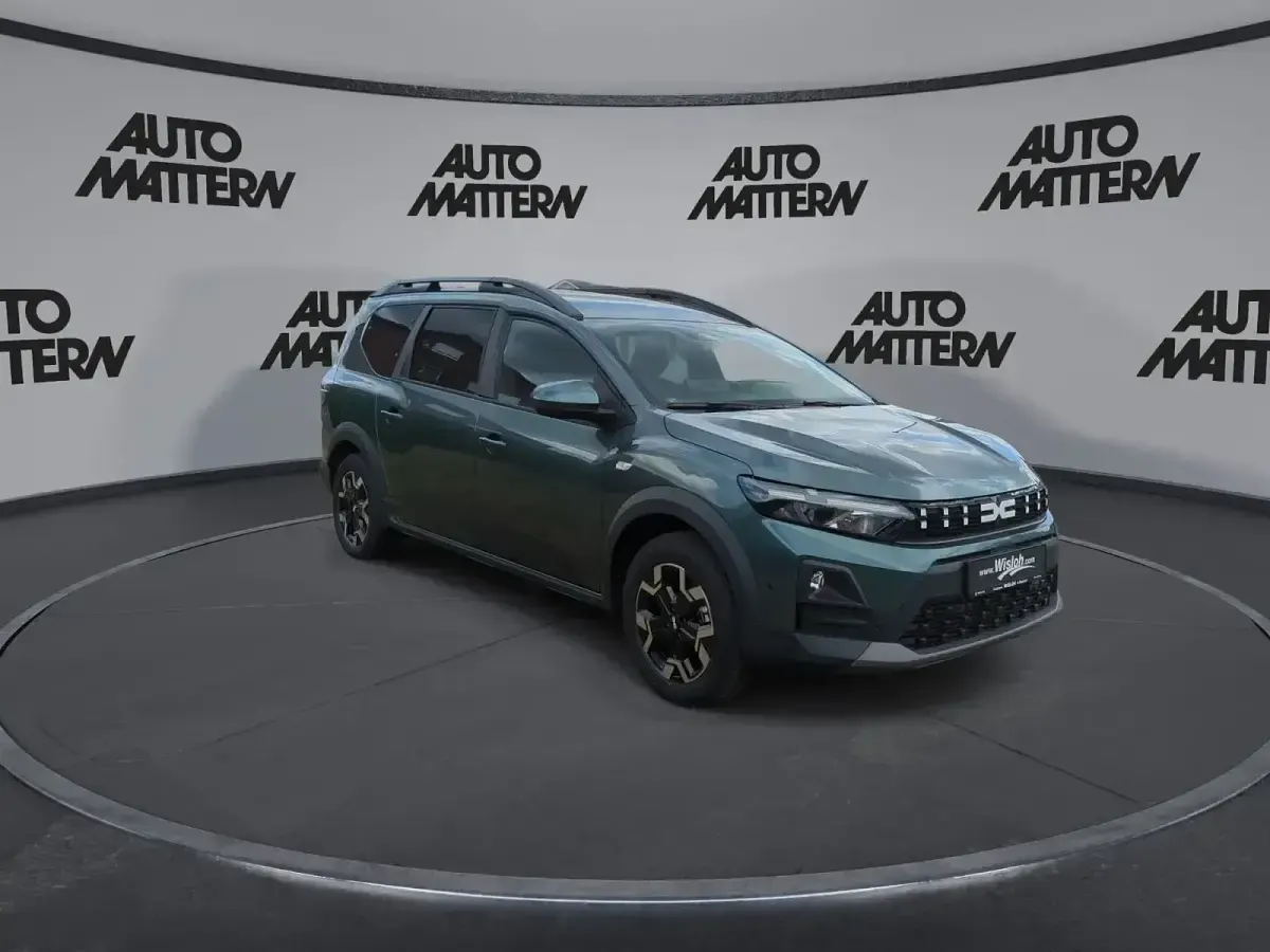 Neu Dacia Jogger Journey 158 PS (116 kW) 2026 Grün Van / Kleinbus