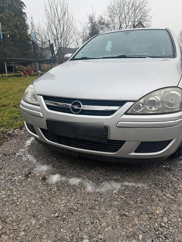 Silber Gebraucht 2005 Opel Corsa Kleinwagen | 350 € (Superpreis) - Bild 1/4