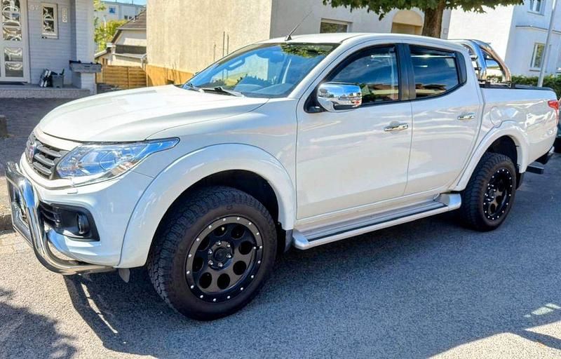 Weiß Gebraucht 2017 Fiat Fullback Abholung | 21.900 € (Teuer) - Bild 1/4