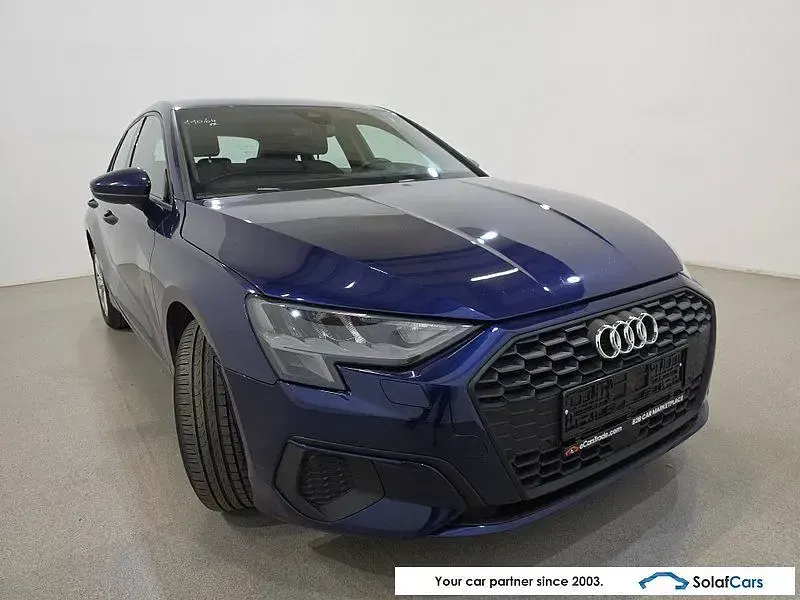 Używany Audi A3 150 KM (110 kW) 2021 Niebieski Sedan/Limuzyna