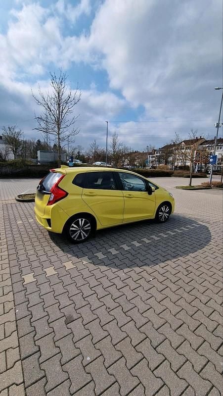 Gebraucht Honda Jazz Elegance 102 PS (75 kW) 2016 Gelb Kleinwagen