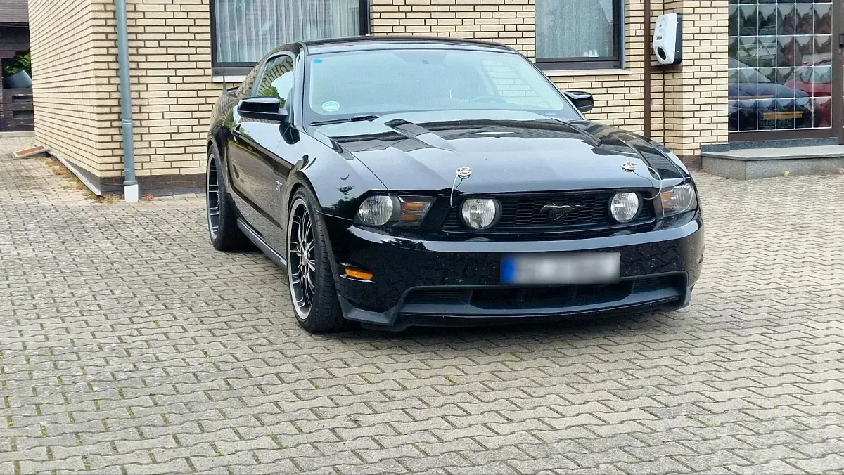 Gebraucht Ford Mustang GT 320 PS (235 kW) 2009 Schwarz Coupé