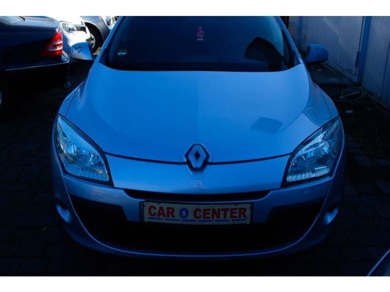 Grau Gebraucht 2011 Renault Mégane GrandTour Expression Kombi | 3.500 € (Fairer Preis) - Bild 1/4