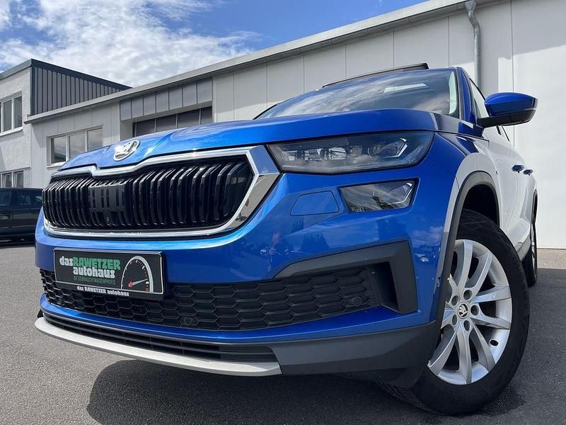 Blau Gebraucht 2021 Skoda Kodiaq Style SUV | 31.860 € (Guter Preis) - Bild 1/4