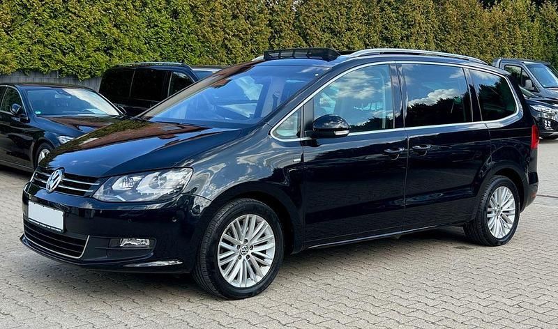 Schwarz Gebraucht 2015 VW Sharan Cup Van / Kleinbus | 15.990 € (Fairer Preis) - Bild 1/4