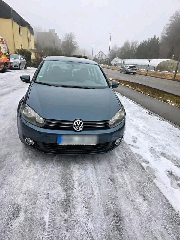Gebraucht VW Golf 122 PS (89 kW) 2010 Blau Kombi
