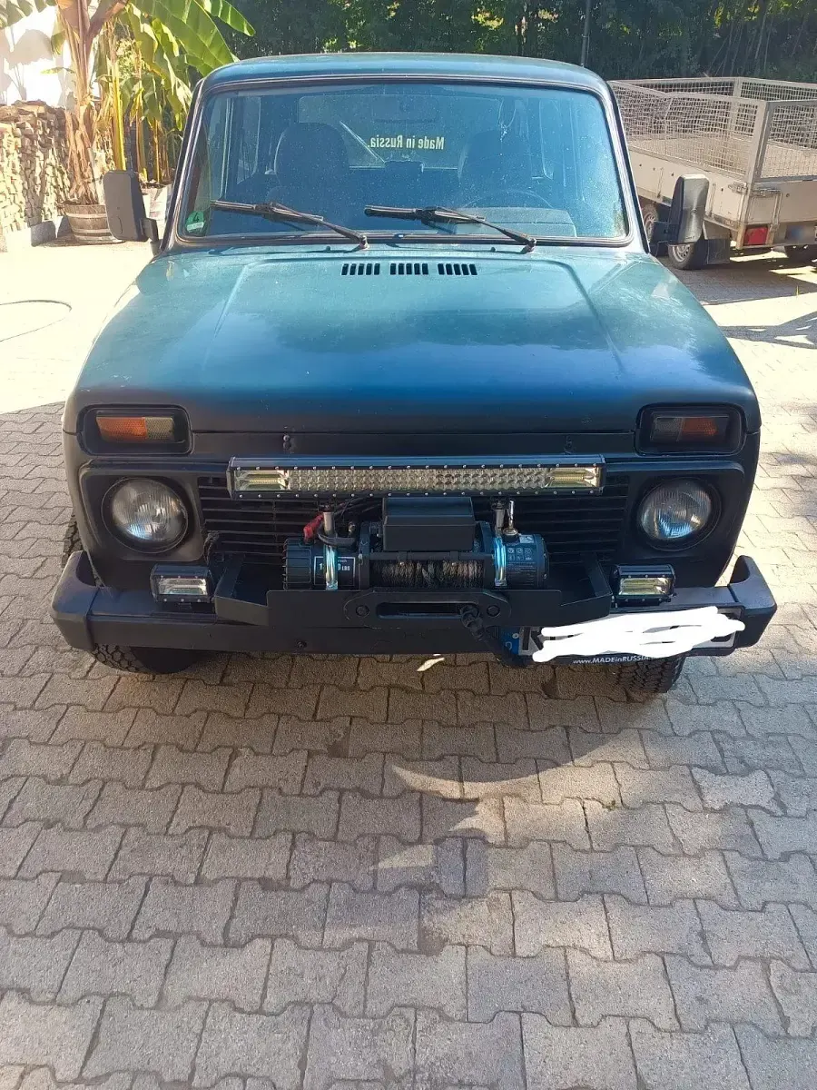 Gebraucht Lada niva 82 PS (60 kW) 2009 SUV