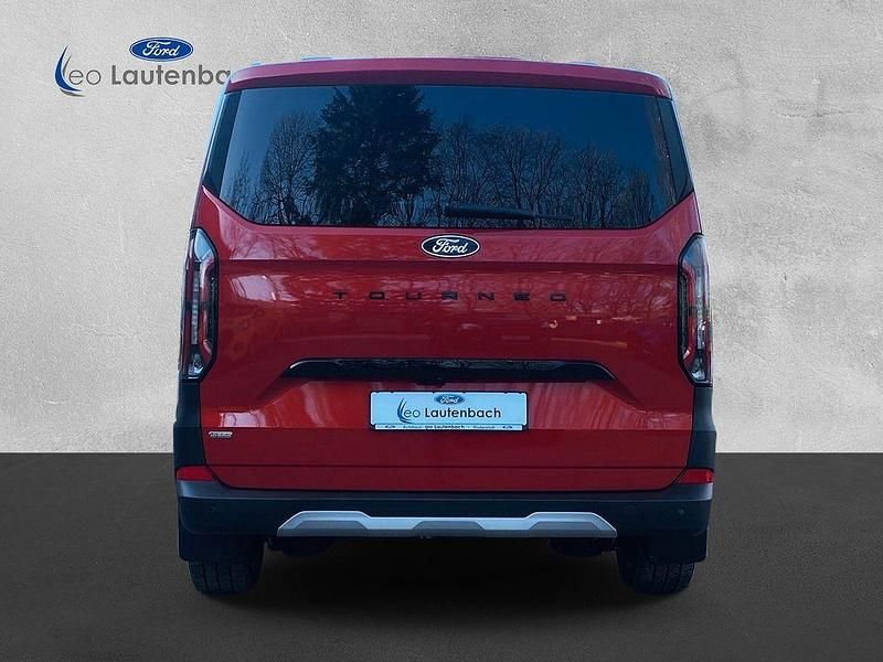 Gebraucht Ford Tourneo Active 232 PS (170 kW) 2025 Rot Van / Kleinbus