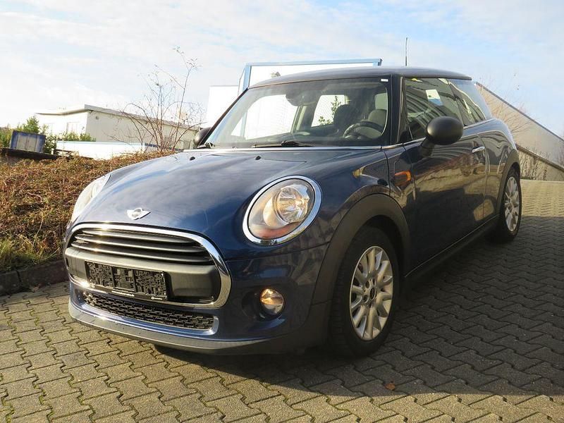 Gebraucht Mini ONE 75 PS (55 kW) 2015 Blau Kleinwagen