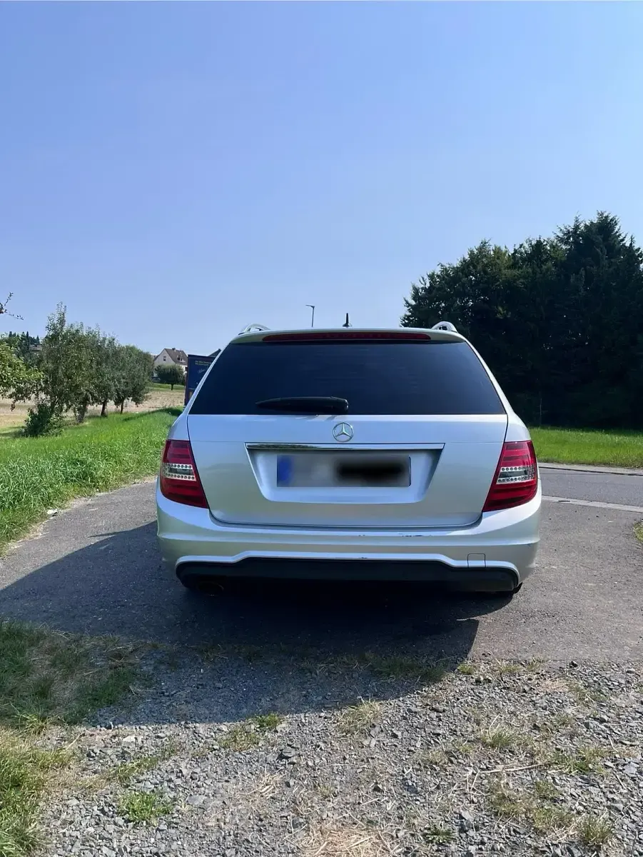 Gebraucht Mercedes C200 136 PS (100 kW) 2013 Silber Kombi
