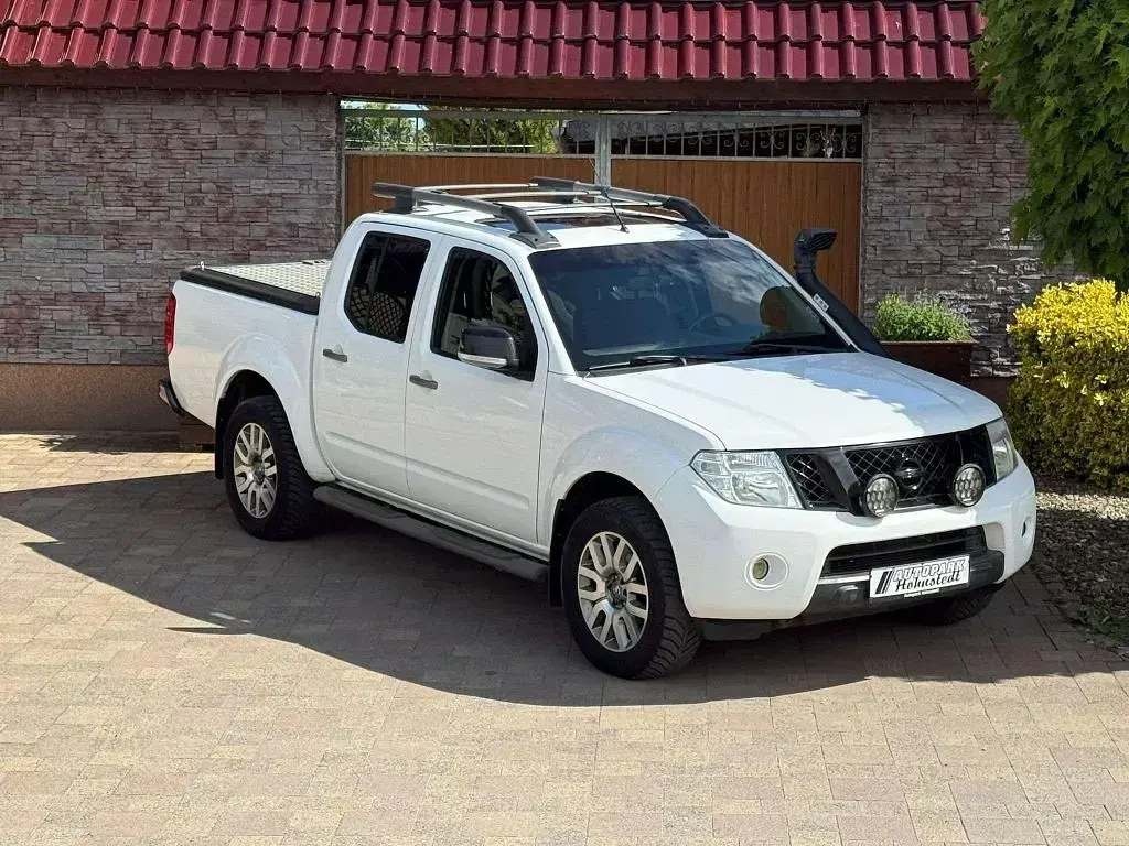 Gebraucht Nissan Navara Platinum 190 PS (139 kW) 2014 Weiß Pickup