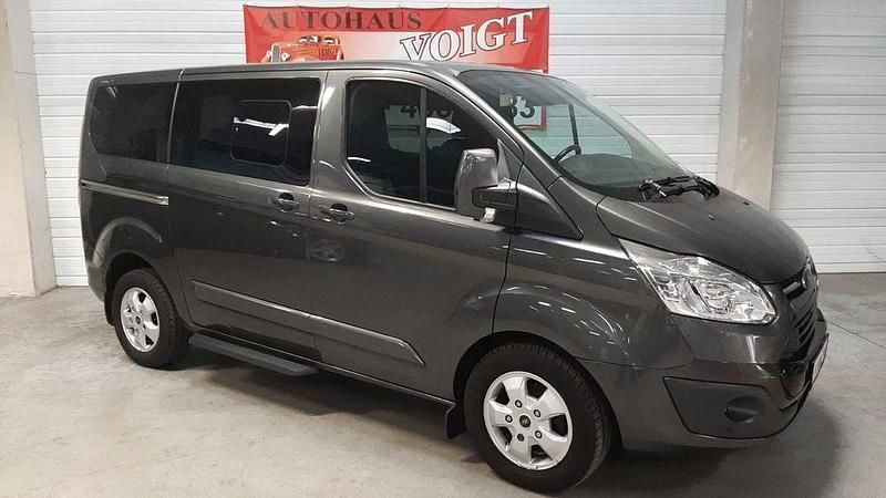 Gebraucht Ford Tourneo 170 PS (125 kW) 2018 Magnetic Kombi