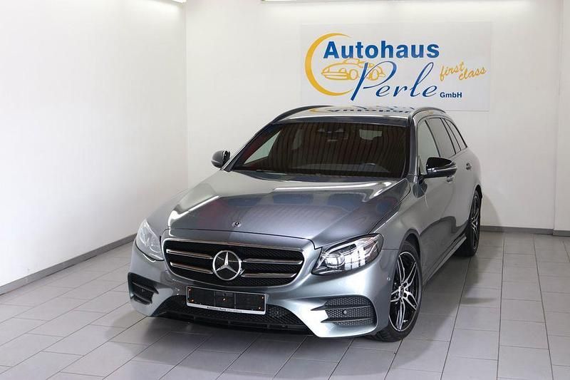 Gebraucht Mercedes E220 AMG line 194 PS (142 kW) 2020 Grau Limousine