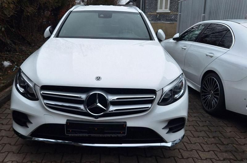 Gebraucht Mercedes GLC220 AMG line 170 PS (125 kW) 2015 Weiß SUV