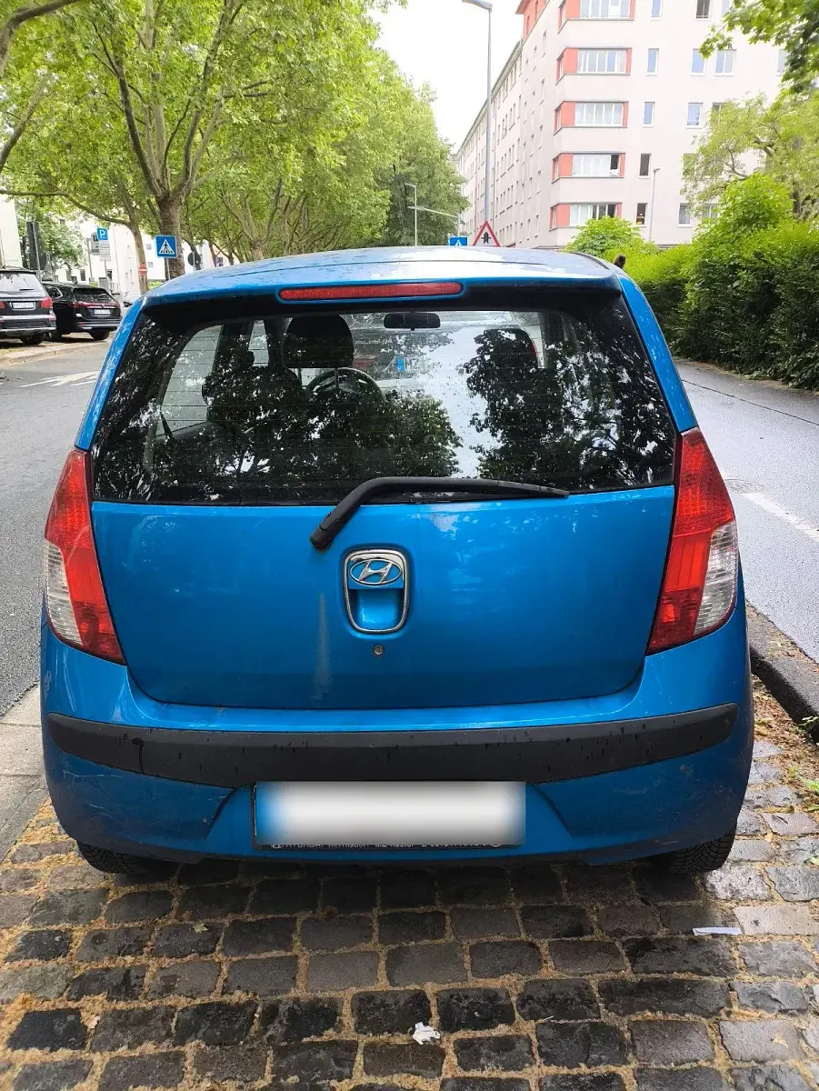 Gebraucht Hyundai i10 67 PS (49 kW) 2009 Blau Kleinwagen