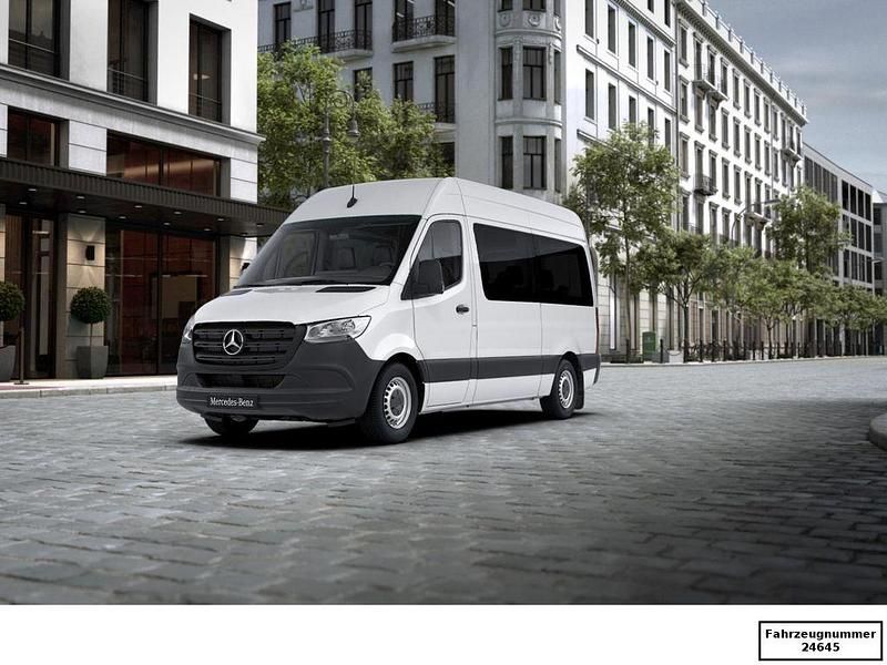 Gebraucht Mercedes Sprinter 170 PS (125 kW) 2023 Arktikweiß Van