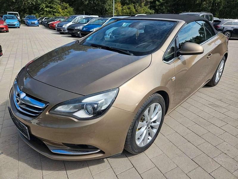 Gebraucht Opel Cascada Edition 140 PS (102 kW) 2013 Champagner (m2) Cabrio