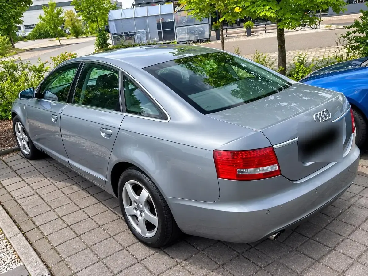 Gebraucht Audi A6 Sport 170 PS (125 kW) 2006 Grau Limousine