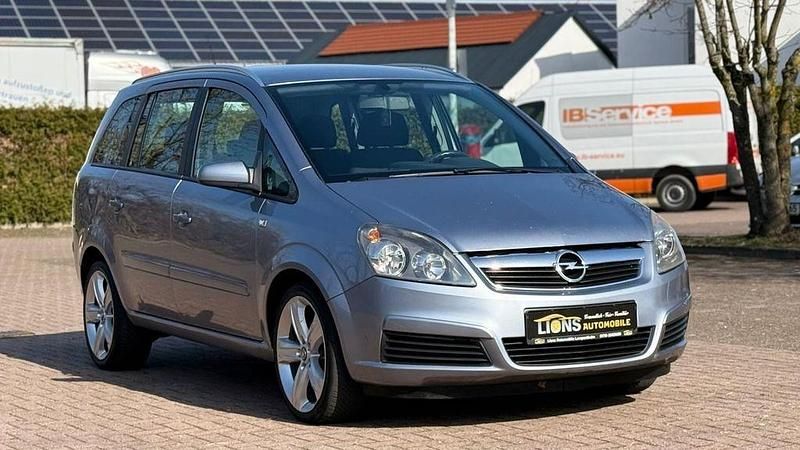 Gebraucht Opel Zafira 120 PS (88 kW) 2007 Silber Van / Kleinbus